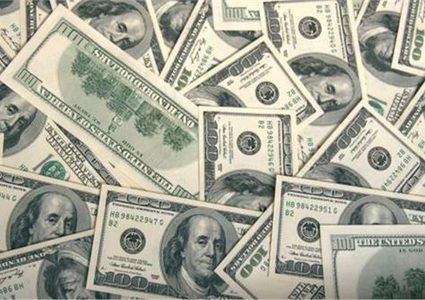 الدولار يتجه لتسجيل أدنى أسبوع منذ فبراير متأثراً بتراجع عوائد سندات الخزانة