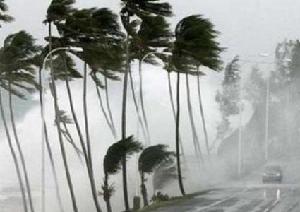 عواصف في كندا تسفر عن مصرع 4 أشخاص وانقطاع الكهرباء عن 900 ألف منزل