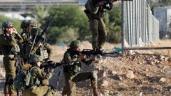 إصابات بالاختناق في صفوف العمال قرب جدار الفصل غرب جنين