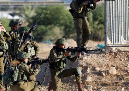 إصابات بالاختناق في صفوف العمال قرب جدار الفصل غرب جنين