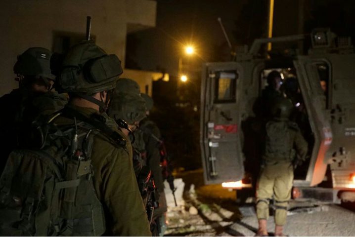 الاحتلال يعتقل شابين من بيت فجار جنوب بيت لحم