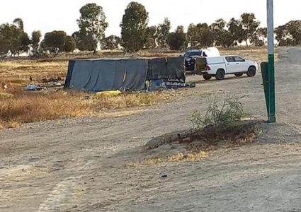 سلطات الاحتلال تهدم مساكن في ضواحي شقيب السلام بالنقب