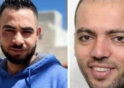 المعتقلان عواودة وريان يواصلان إضرابهما عن الطعام رفضا لاعتقالهما الإداري