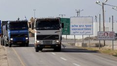 "فتح" تستنكر قيام "حماس" بفرض ضرائب على البضائع القادمة من الضفة