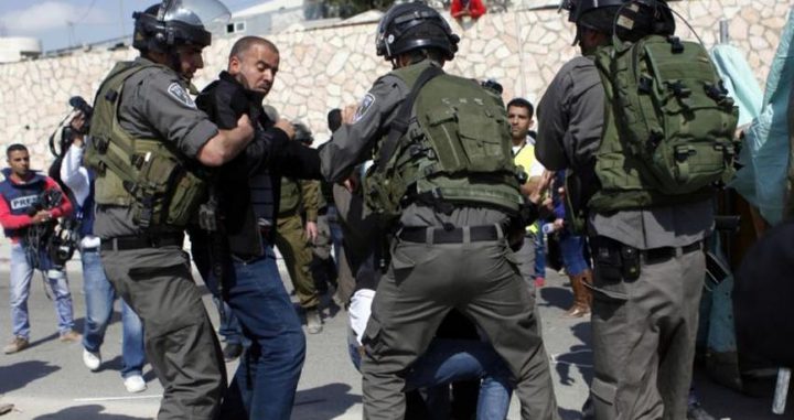 قوات الاحتلال تعتقل شابا مقدسيا