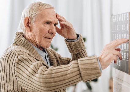 النوم المضطرب يزيد من خطر الإصابة بالخرف