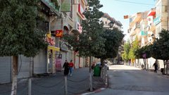 اضراب يعم محافظة بيت لحم حدادا على الطفل غنيم