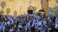الإعلام العبري يعلن موعد إنطلاق مسيرة الأعلام في القدس
