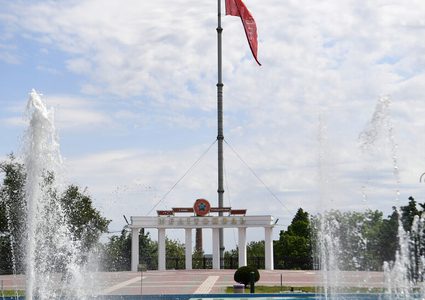 سلطات منطقة زابوروجيه: أوكرانيا علقت تجارتنا مع روسيا بمليارات الدولارات