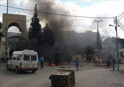 اندلاع مواجهات مع الاحتلال في محيط جامعة القدس