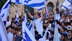 تحليلات إسرائيلية: القدس ليست موحدة و"مسيرة الأعلام" بفضل حماية الشرطة