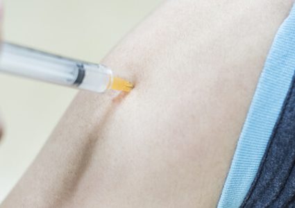 الصحة: ترياق سم الأفاعي متوفر في مستشفياتنا ولم نرصد أي خلل نتيجة استخدامه