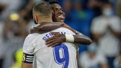 الاتحاد الأوروبي يمنح جوائز "الأفضل" إلى بنزيمة وفينيسيوس