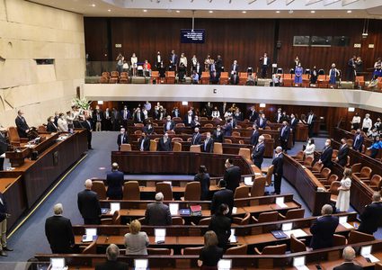 اتصالات سرية بين نتنياهو وساعر لتشكيل حكومة جديدة