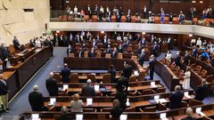 اتصالات سرية بين نتنياهو وساعر لتشكيل حكومة جديدة