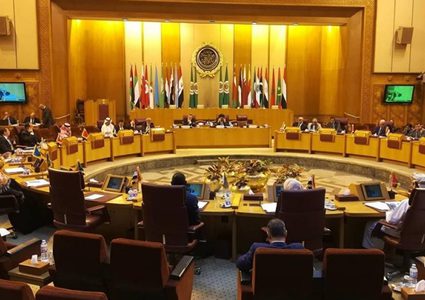 الجامعة العربية تطالب بوضع حد لمعاناة المعتقلين الإداريين في سجون الاحتلال