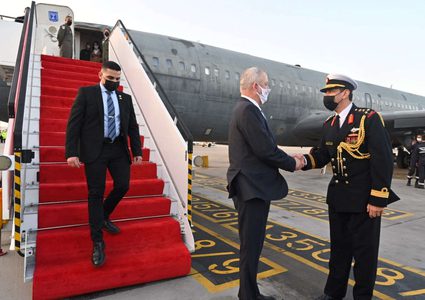 غانتس يصل الهند ويستعد للقاء وزير الدفاع