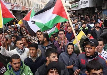 مسيرة في يعبد تنديدًا بإعدام الشهيد قبها وتفجير منزل عائلة حمارشة