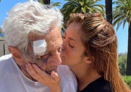 شاكيرا: لم أكن في المستشفى بسبب بيكيه