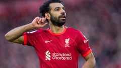 هل ينتقل نجم ليفربول محمد صلاح إلى برشلونة