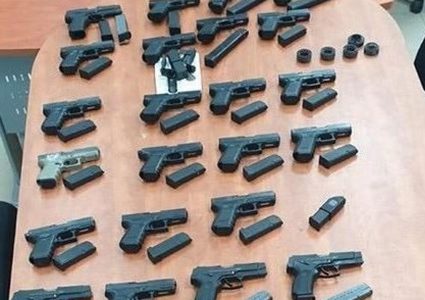 الاحتلال يحبط محاولة تهريب أسلحة إلى الحدود الأردنية