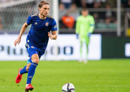 سان جيرمان ينافس ريال مدريد على بديل مودريتش