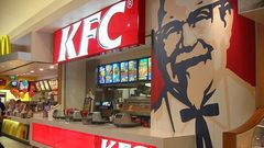 أزمة في دجاج كنتاكي بسبب "الخس".. والزبائن يحتجون