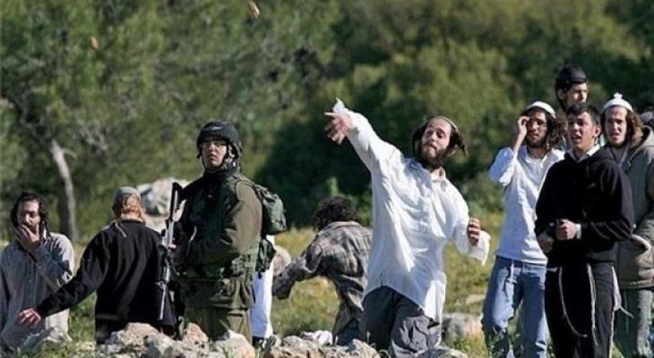 مستوطنون يعتدون على كنيسة "الروح القدس" في القدس