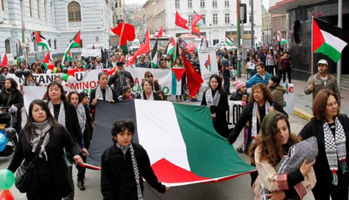 الجالية الفلسطينية تحتفل برفع علم فلسطين في مدينتي كليفتون وباترسون الأميركيتين