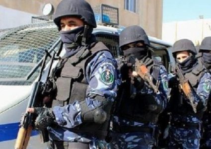 النيابة العامة والشرطة تباشران إجراءاتهما القانونية بواقعة وفاة شاب جنوب نابلس