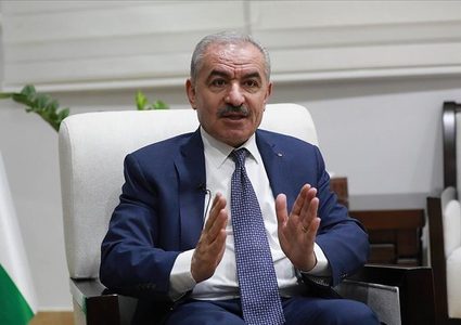 اشتية: الأزمة عالمية وليست علينا وحدنا ونؤكد على توفر كامل المواد الغذائية