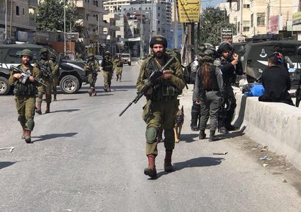 إصابتان برصاص الاحتلال إحداهما خطيرة في حلحول