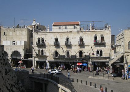 الهيئة الإسلامية المسيحية تدين قرار الاستيلاء على عقارات باب الخليل وتدعو للتصدي