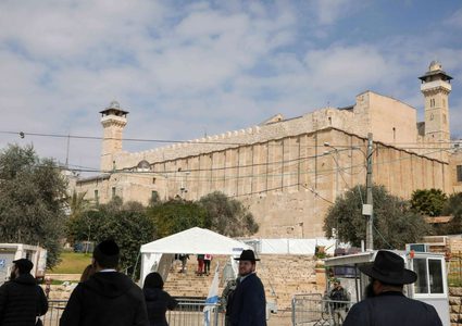 الاحتلال يمنع إدخال مياه الشرب للحرم الإبراهيمي لليوم الرابع