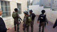 الاحتلال يمدد الحبس المنزلي بحق شاب مقدسي