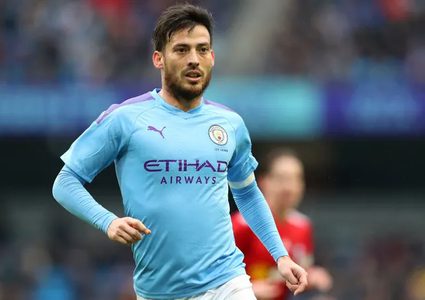 مانشستر سيتي يصدم برشلونة بسعر صفقة سيلفا