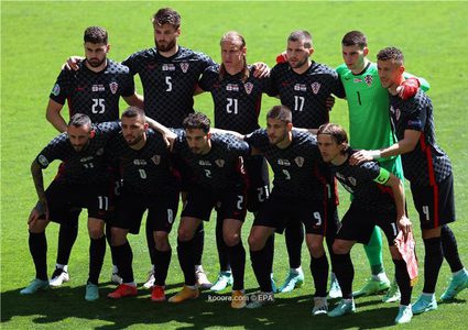 كرواتيا تهزم فرنسا وتقربها من الهبوط إلى المستوى الثاني