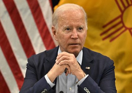 بايدن يحذر من أن التضخم الأمريكي قد يستمر لفترة