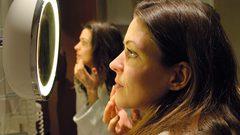 لا تتجاهلها.. علامات على الوجه مؤشر لمرض السرطان