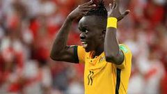 لاجئ سوداني يقود أستراليا إلى كأس العالم