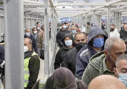 إسرائيل تقرر زيادة حصة تصاريح عمال قطاع غزة