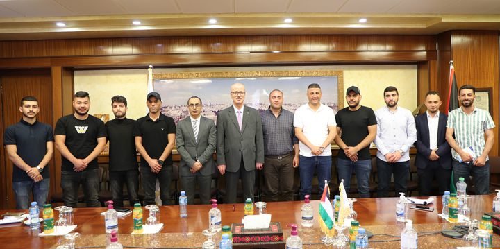 مجلس أمناء النجاح يلتقي مجلس اتحاد الطلبة والكتل الطلابية في الجامعة