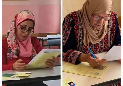 السيدتان أحلام وشريفة.. تحققان أحلامهما بالتوجيهي لنيل شرف العلم