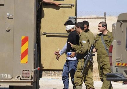 الاحتلال يعتقل ثلاثة مواطنين من طولكرم