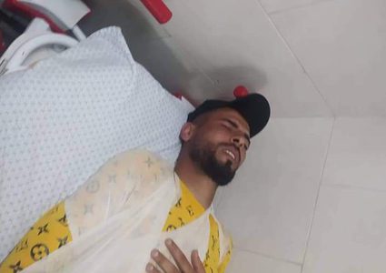 إصابة 3 صيادين برصاص معدني مغلف بالمطاط؛ جراء اعتداء زوارق الاحتلال عليهم في بحر الشمال وتدمير محرك قارب الصياد حسام محمد بكر