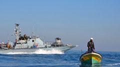 إصابة 3 صيادين برصاص الاحتلال قبالة بحر السودانية