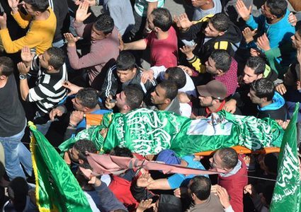 الآلاف يشيعون شهداء جنين الثلاثة