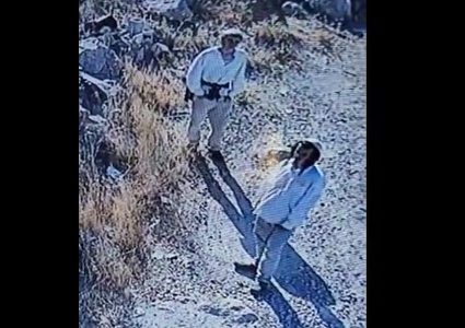 مستوطنون يهاجمون منزل عبد الكريم الجعبري