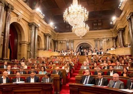 برلمان كتالونيا يجرم دولة الاحتلال ويعتبرها دولة فصل عنصري