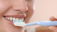 6 مكونات في معجون الأسنان يجب تجنبها